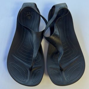 CROCS 9 BLACK SANDALS